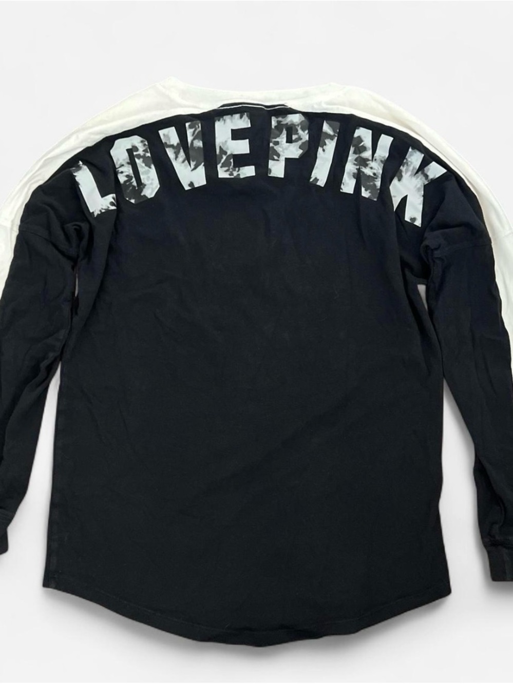 Vintage VS Pink Long Sleeve Tee Black White | Y2K